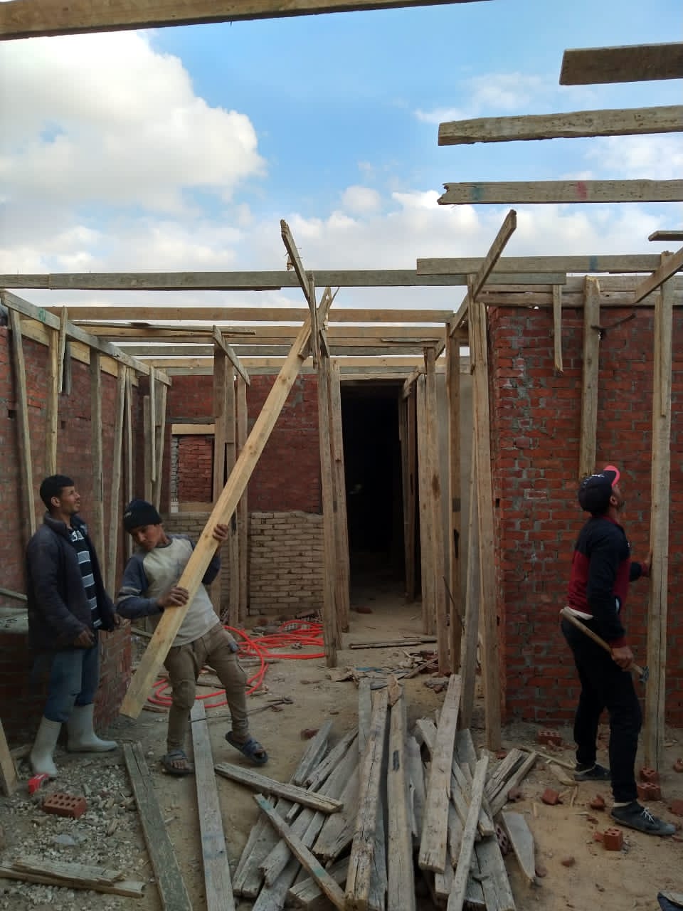 حملة مكبرة لضبط مخالفات البناء وتغيير النشاط5 (2)