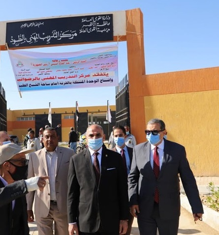 وزير القوى العاملة3