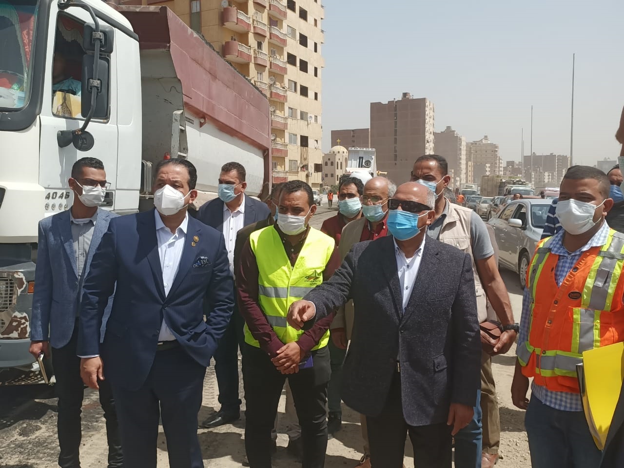 الوزير والدكتور علاء عابد5