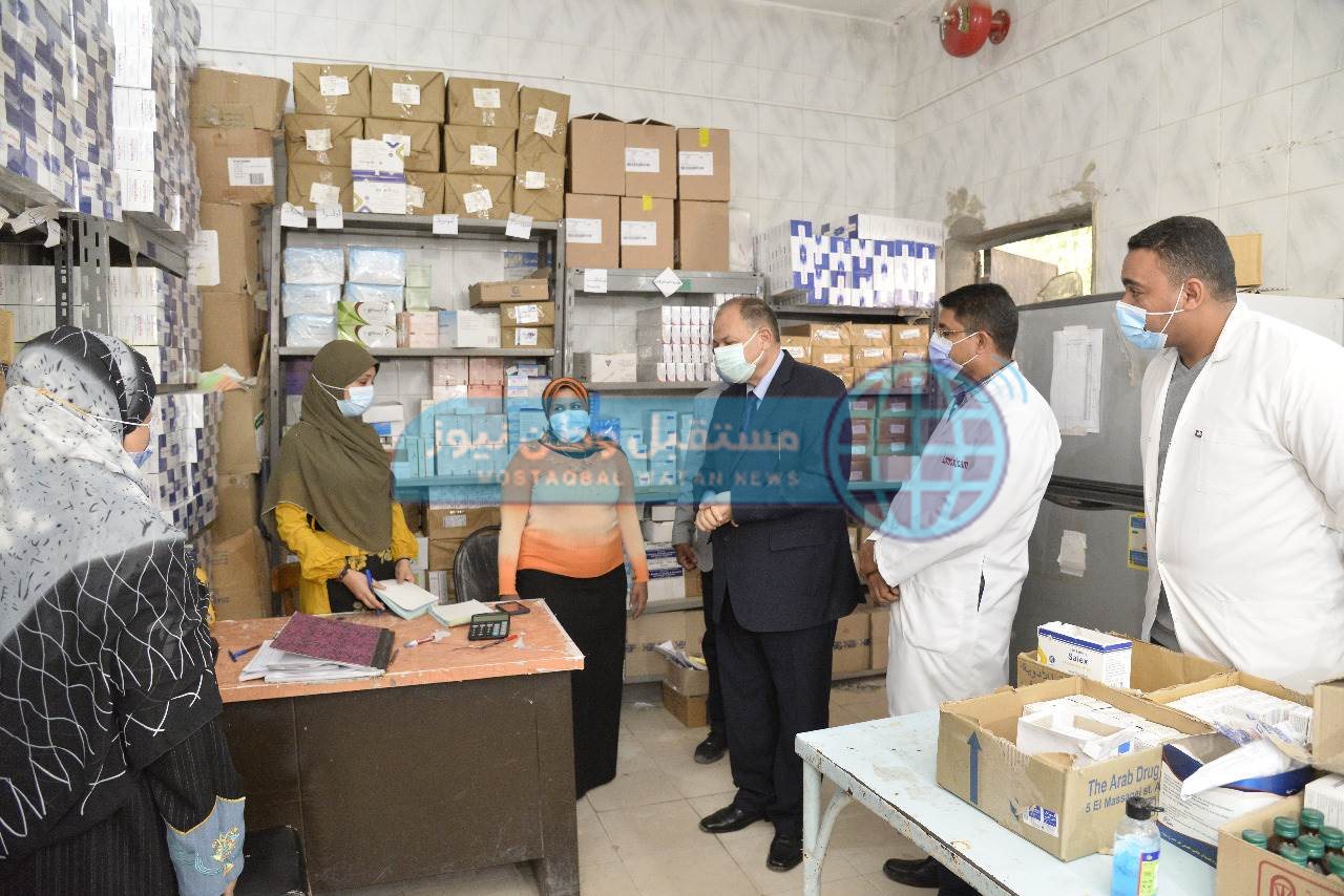 محافظ أسيوط يتفقد مستشفى البدارى المركزى (11)