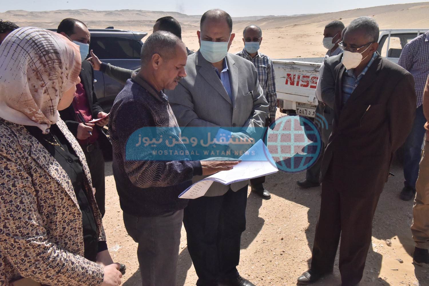 محافظ أسيوط يتفقد موقع محطة معالجة صرف صحي بني غالب (6)