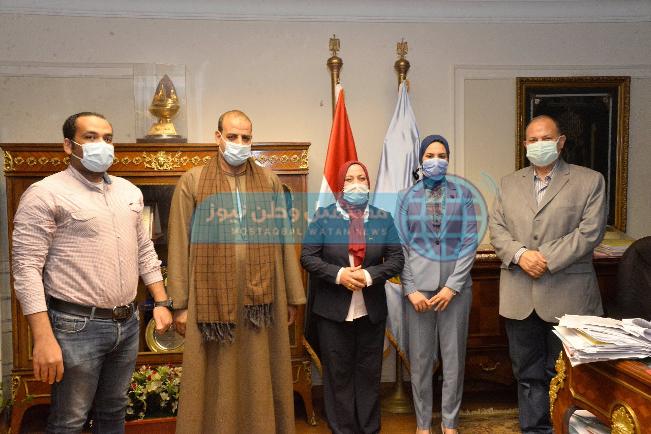 لقاءات النواب مع المحافظ (2)