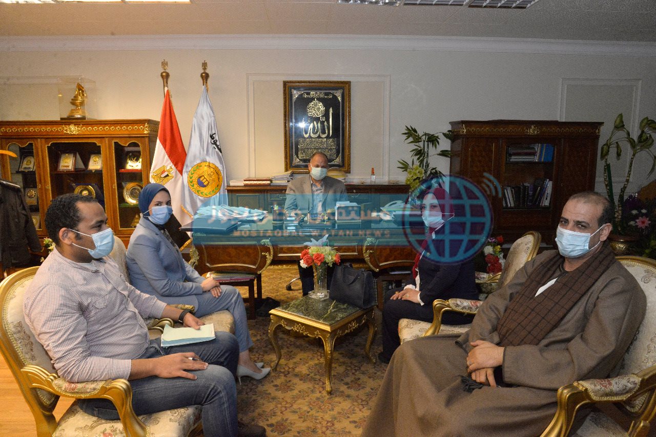 لقاءات النواب مع المحافظ (1)