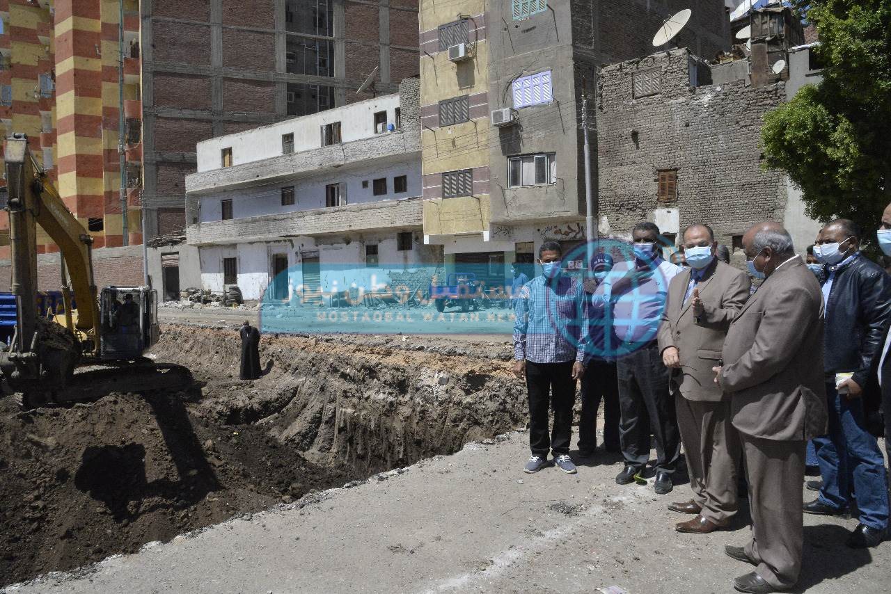 محافظ أسيوط يضع حجر أساس مدرسة جمال عبدالناصر الابتدائية (10)