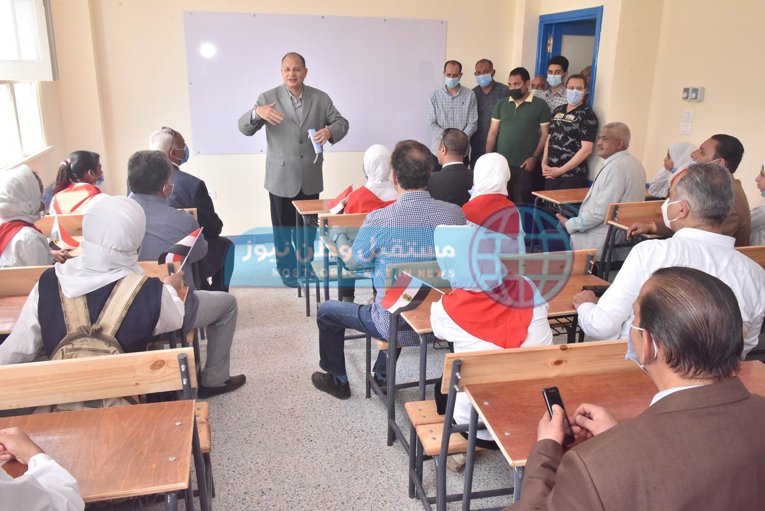 محافظ أسيوط يفتتح جناحي توسع بمدرسة أسيوط الثانوية الزراعية (20)