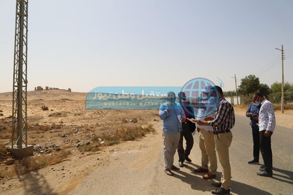 محافظ الوادي الجديد يتفقد منطقة الناضورة بالخارجة (3)