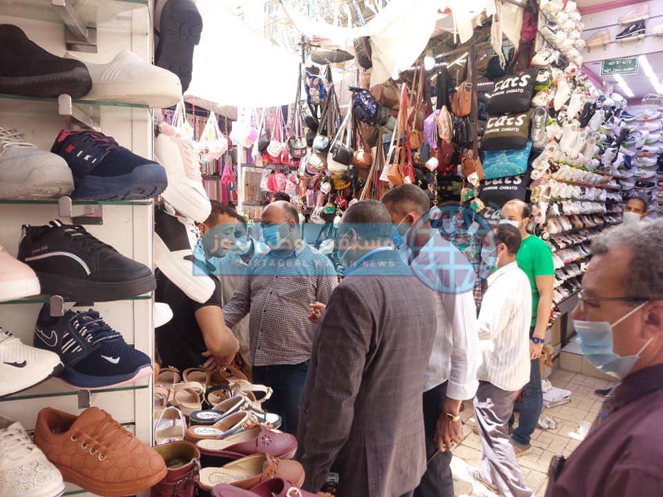 حملات لمتابعة تطبيق الاجراءات الاحترازية بحي شرق وغرب ومركز الفتح (6)