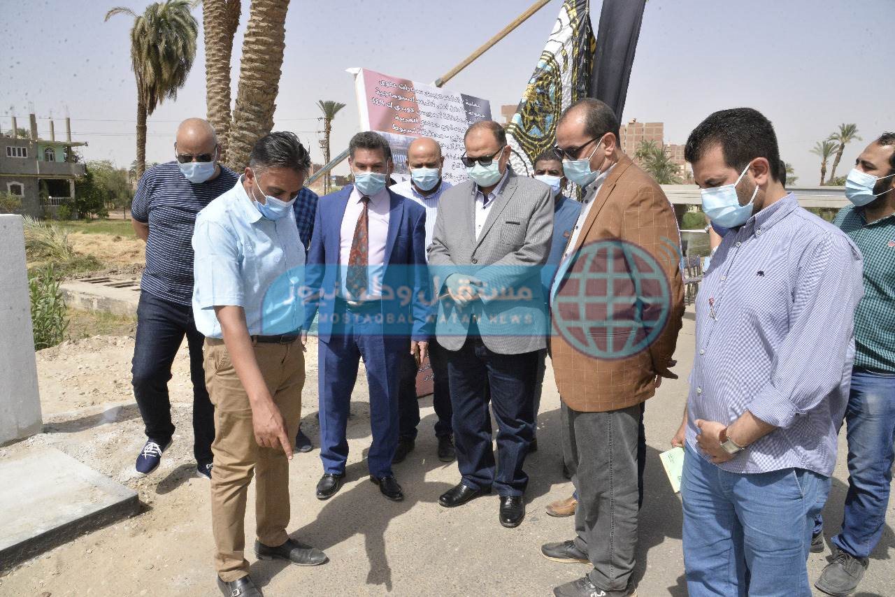 محافظ أسيوط يتفقد التشطيبات النهائية لكوبري الهويس الكيلو 149 بأبوتيج (5)