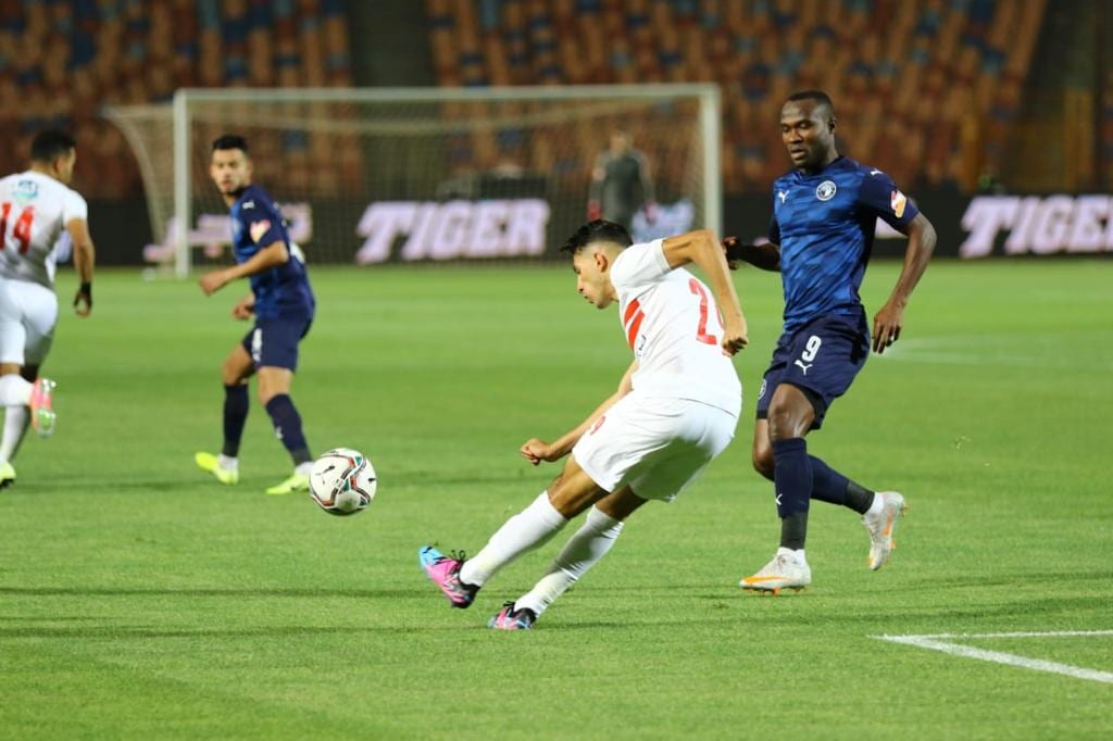 جانب من مباراة بيراميدز والزمالك