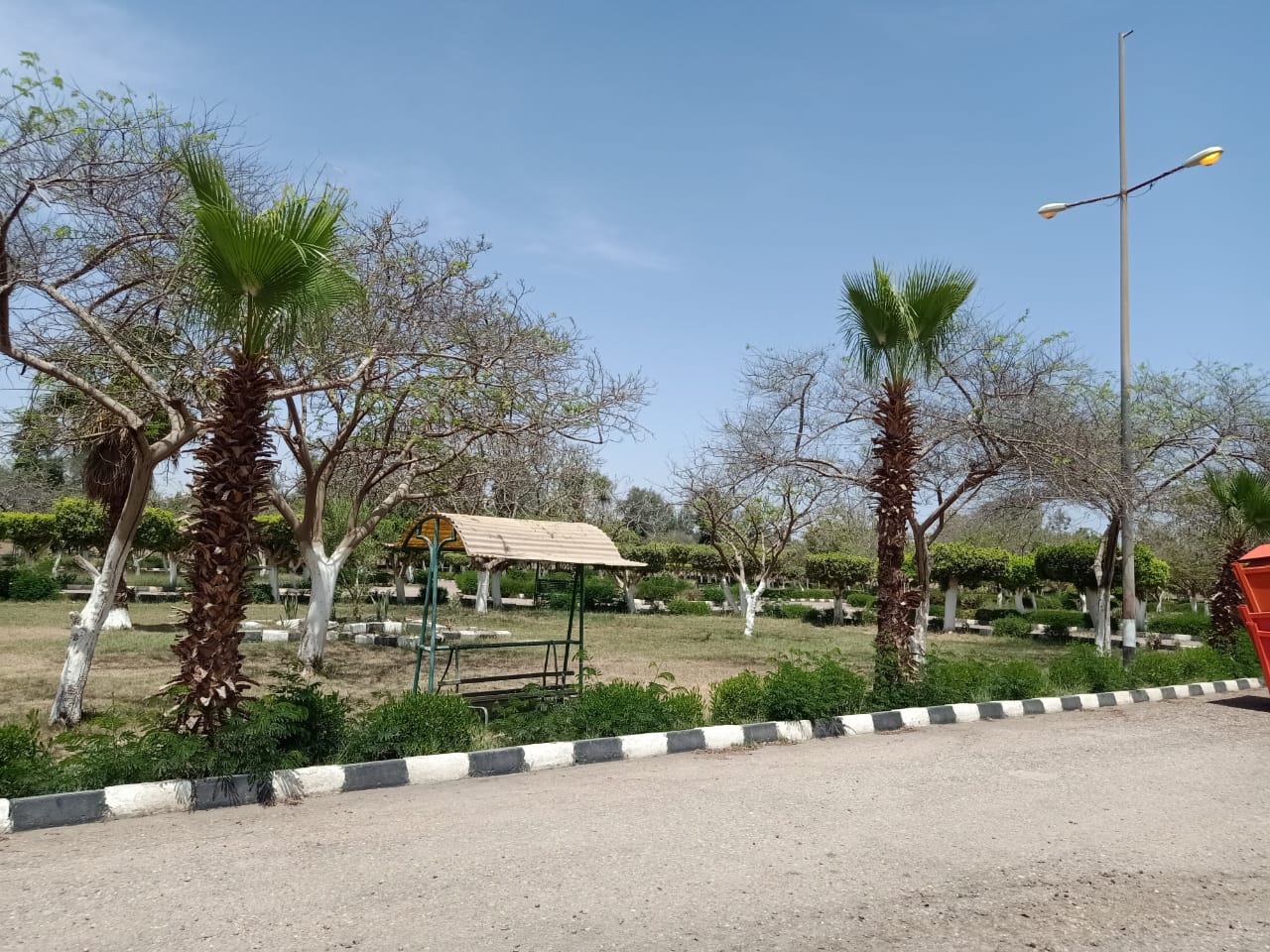 حملات ميدانية لمتابعة استمرار غلق الحدائق والمتنزهات (1)