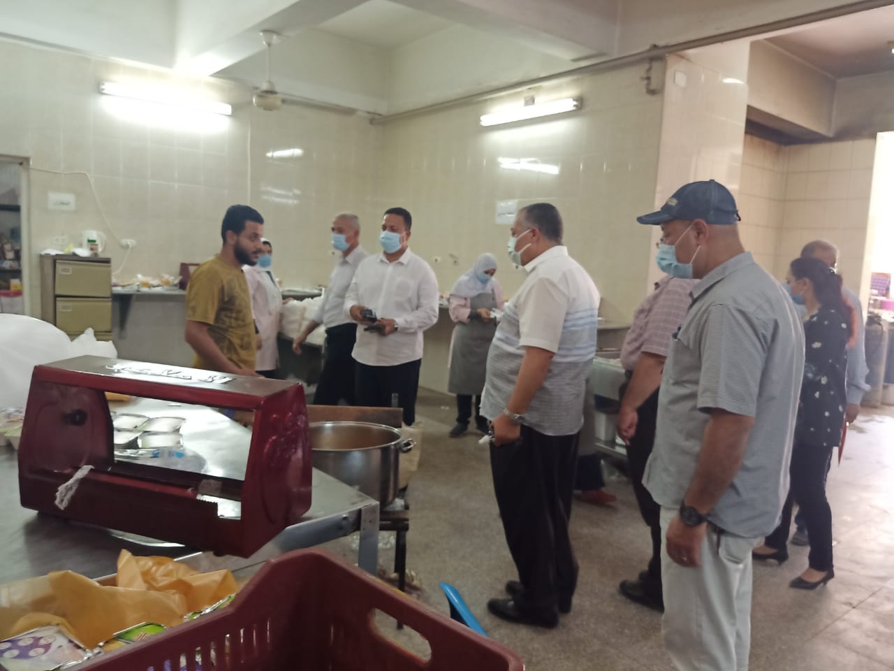 مرور اللجان المشكلة على مستشفى أبنوب المركزي والايمان العام (10)