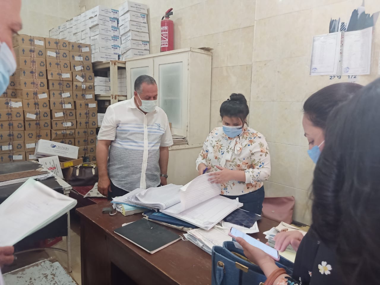 مرور اللجان المشكلة على مستشفى أبنوب المركزي والايمان العام (4)