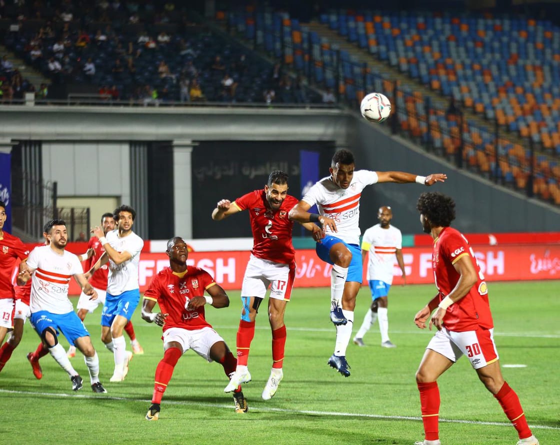 جانب من مباراة الأهلي والزمالك