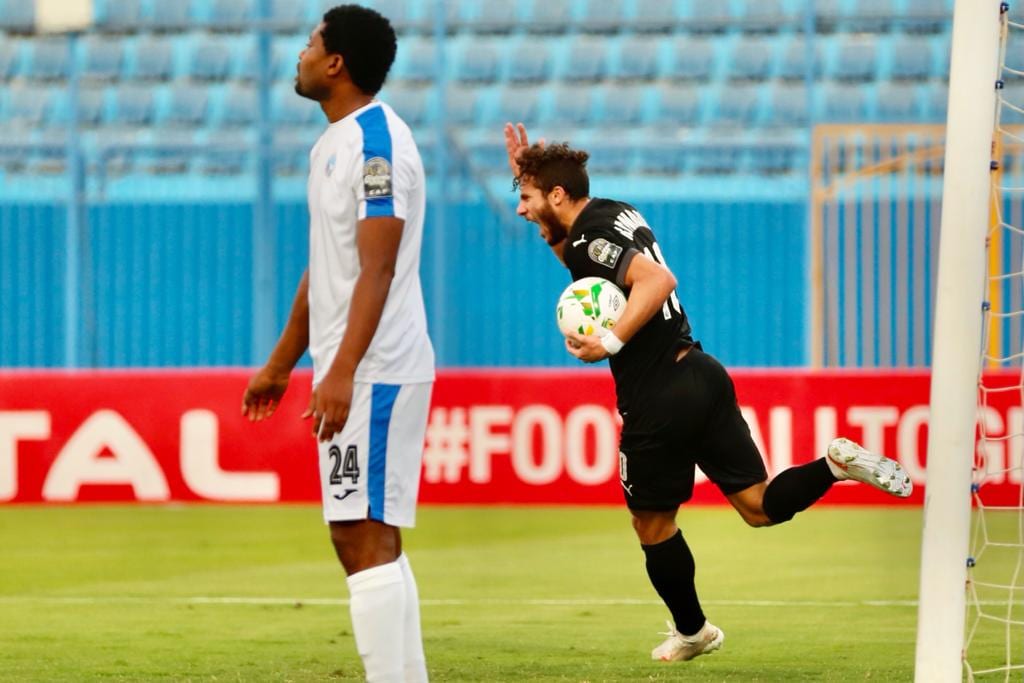 جانب من أحداث المباراة