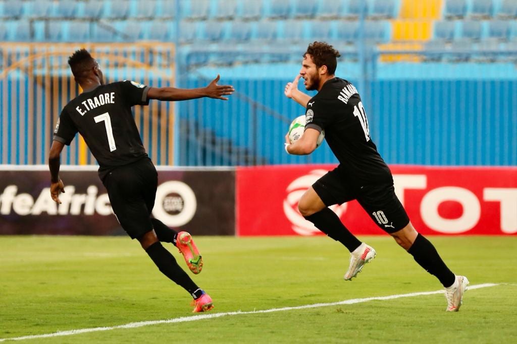 جانب من أحداث المباراة