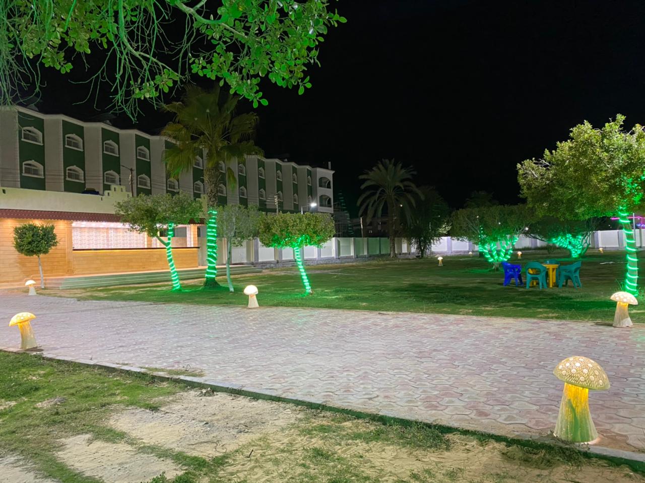 تطوير ملاعب نادي التعمير بالخارجة (2)