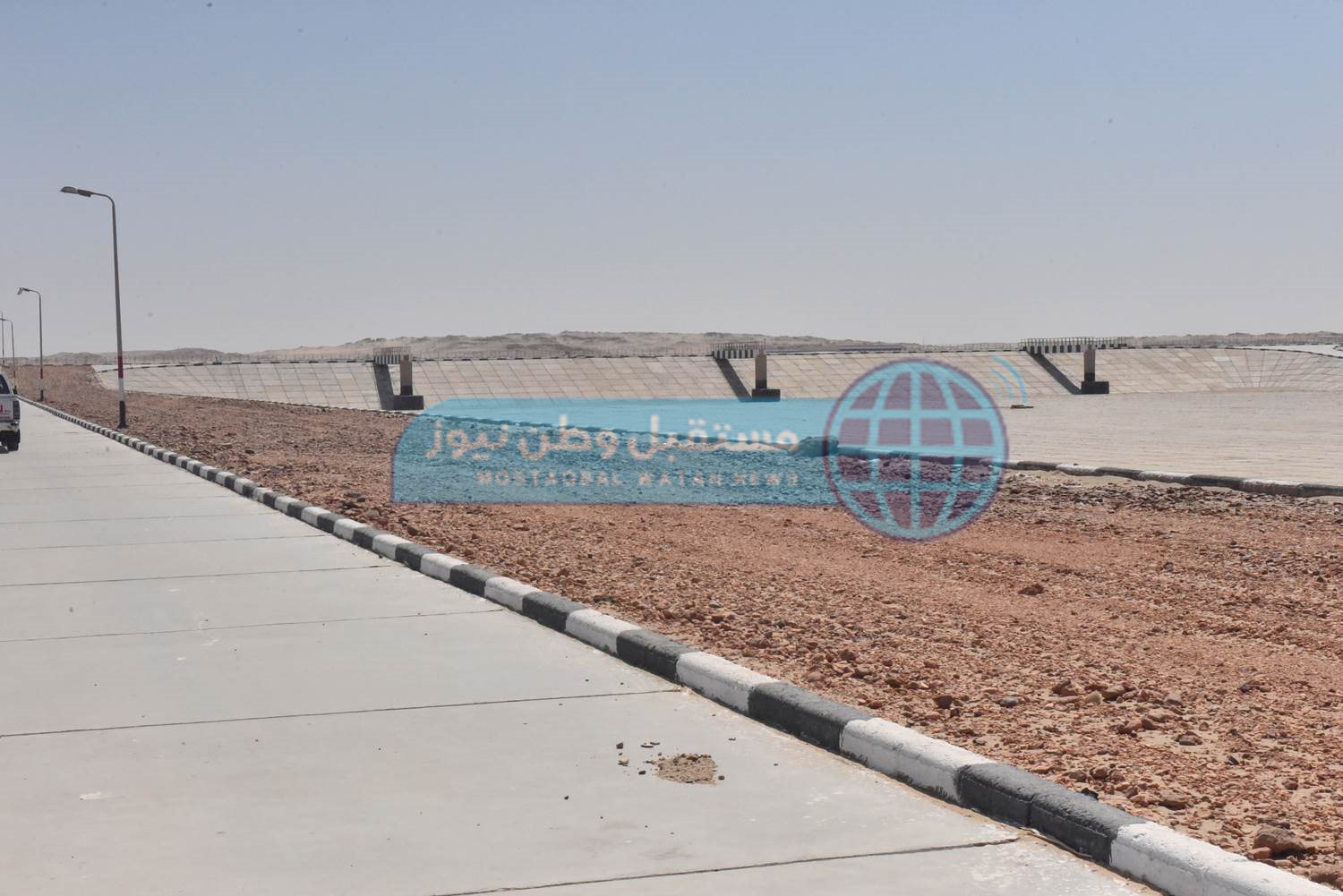 محافظ أسيوط يتفقد محطة معالجة الصرف الصحي بمنفلوط (2)