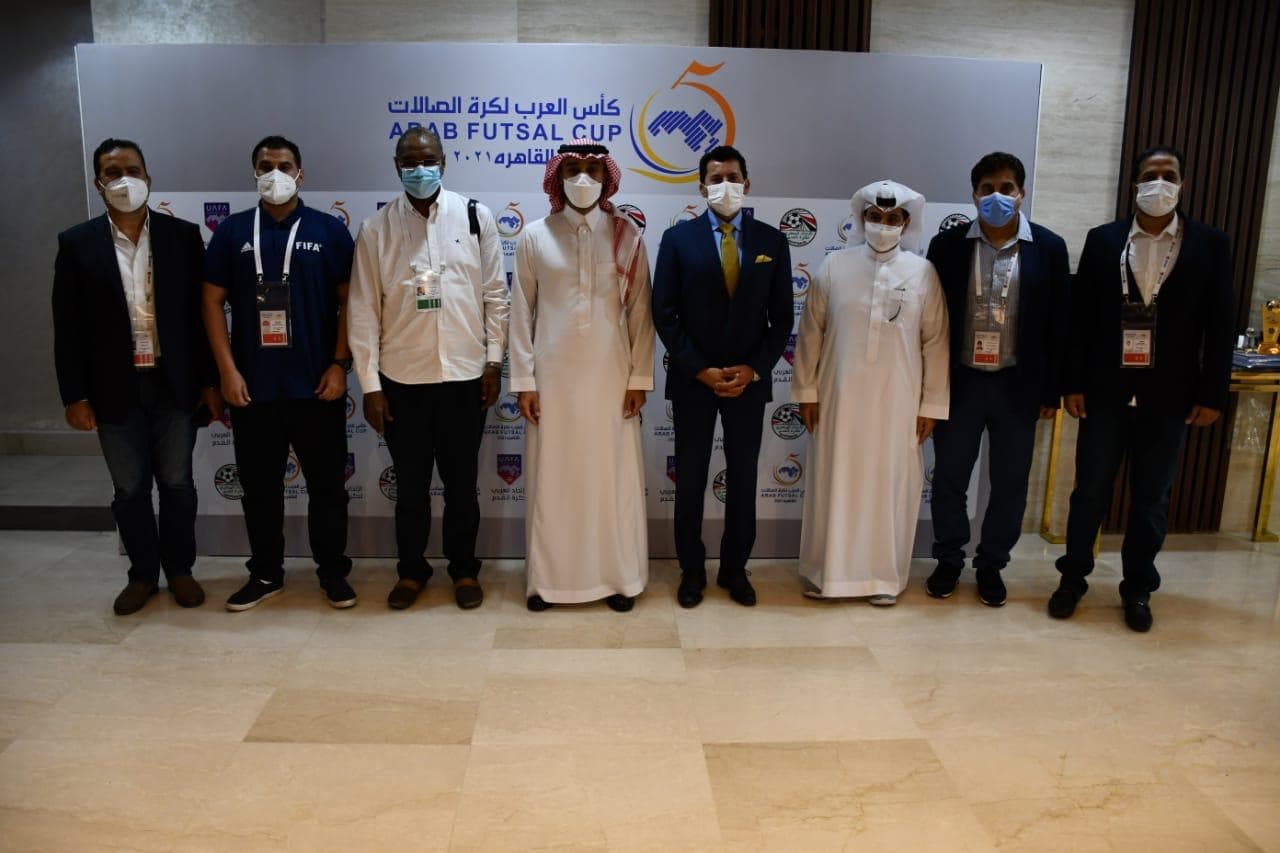 وزير الرياضة ورئيس الاتحاد العربي لكرة القدم