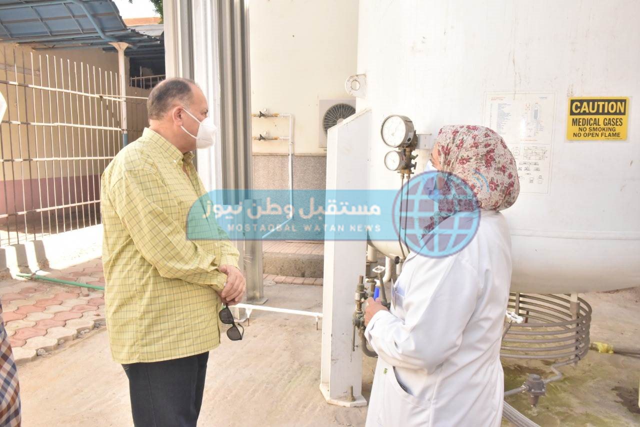 محافظ أسيوط يتفقد مستشفيات المبرة الصدر والحميات (20)
