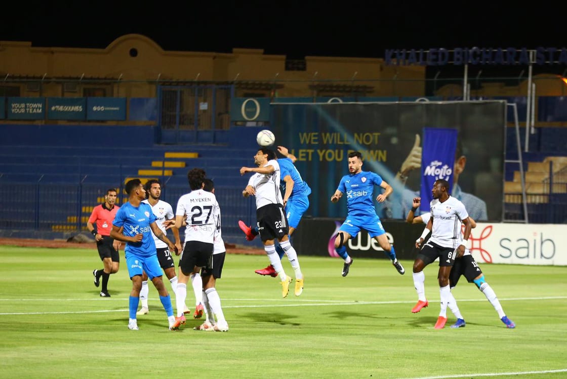 جانب من مباراة الزمالك والجونة