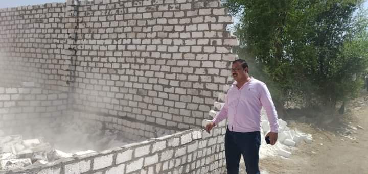 حملات للنظافة وإزالة الإشغالات والتعديات على الأراض الزراعية بالفتح (2)