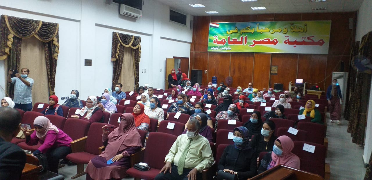 تدريب 80 شخصا على لغة الإشارة بمركز الخارجة في الوادي الجديد (1)