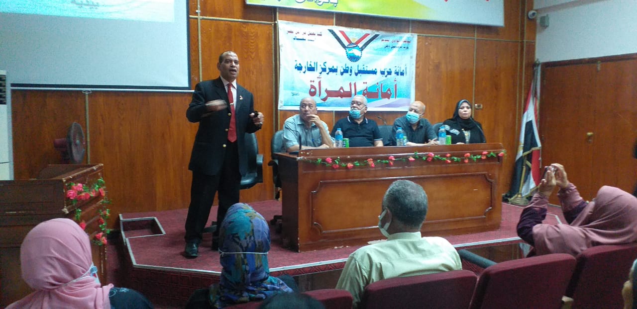 تدريب 80 شخصا على لغة الإشارة بمركز الخارجة في الوادي الجديد (2)