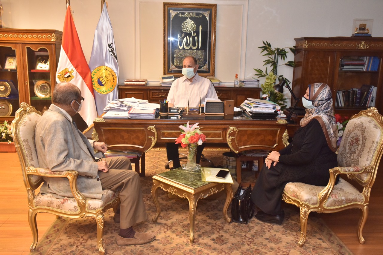 لقاء هويده شافعى (1)