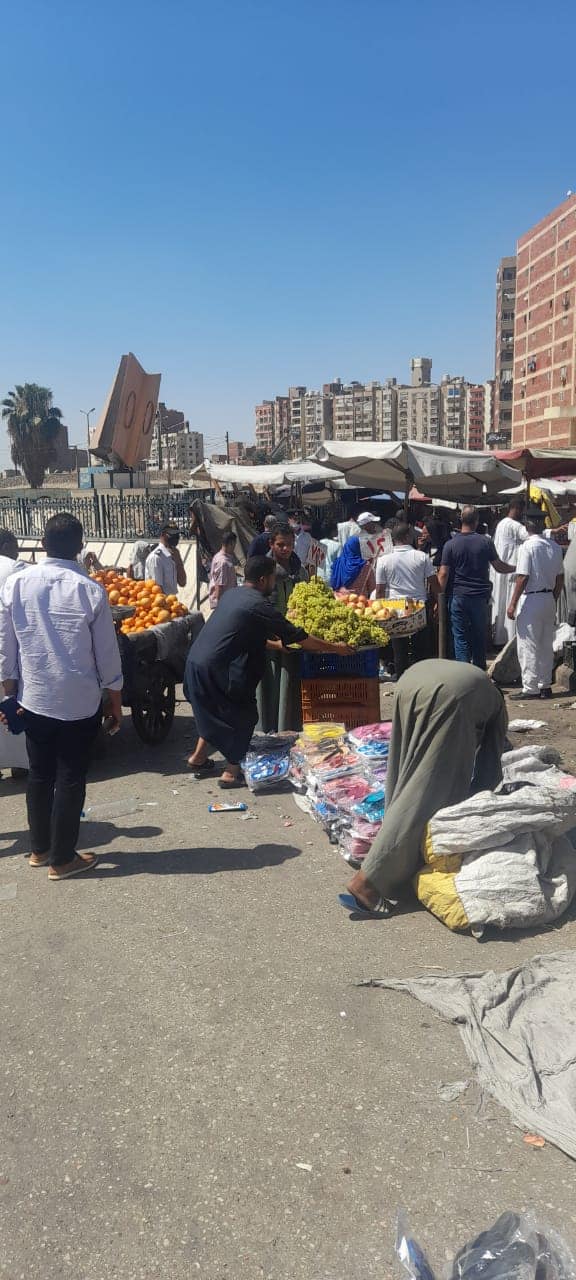 حملات رفع اشغالات بموقف الازهر (9)