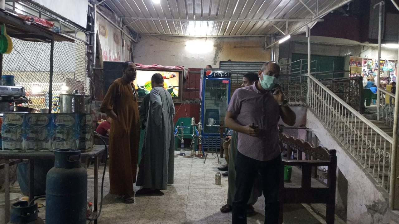 حملة للسكرتير المساعد بمنقباد وحي غرب لمتابعة تطبيق الاجراءات الاحترازية (3)
