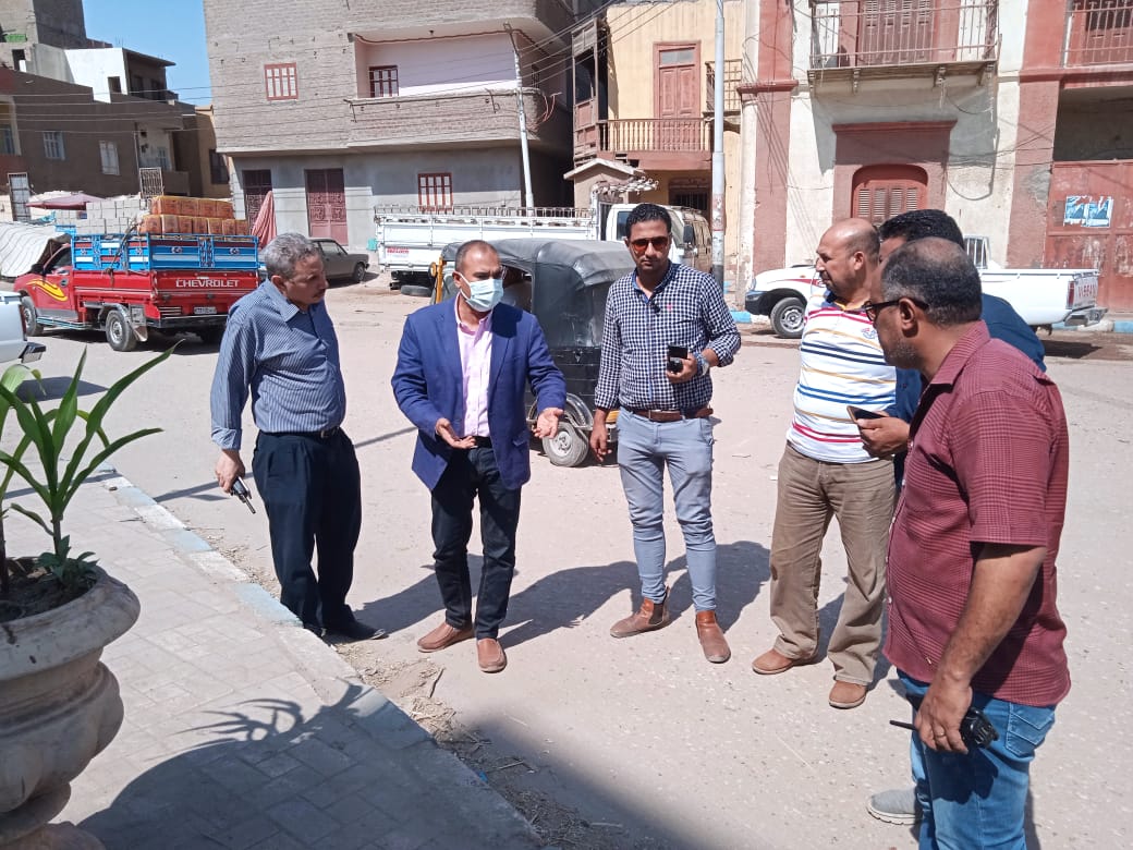 جولة للسكرتير المساعد بأبنوب (4)