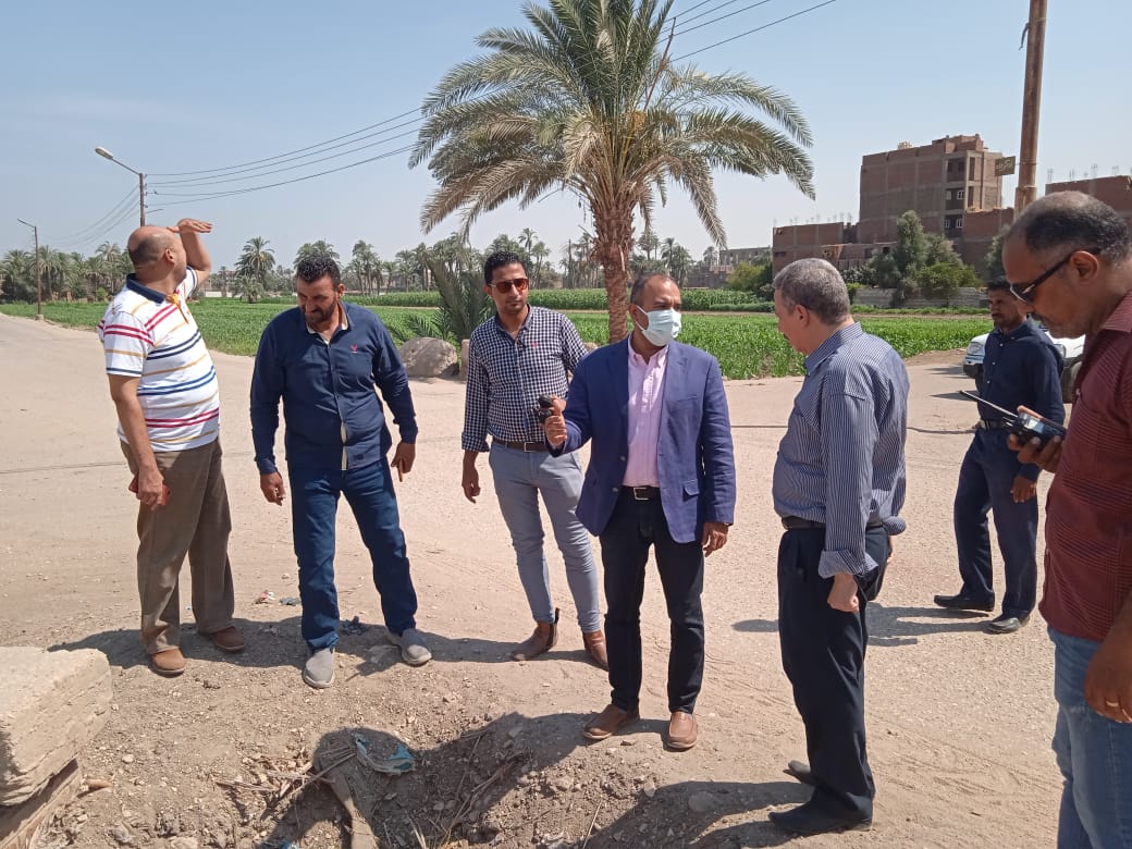 جولة للسكرتير المساعد بأبنوب (2)