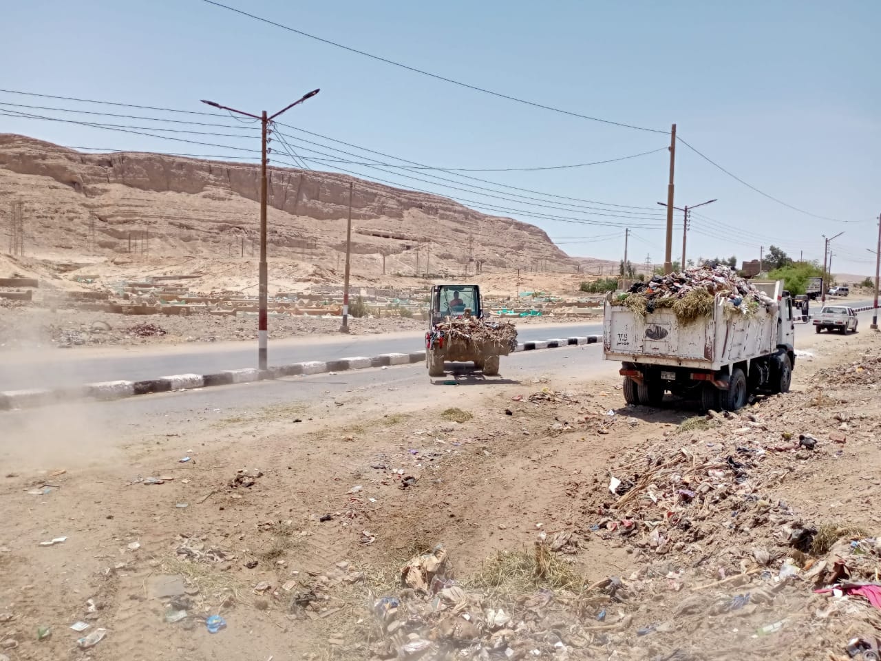 حملات نظافة بالمراكز والاحياء (4)