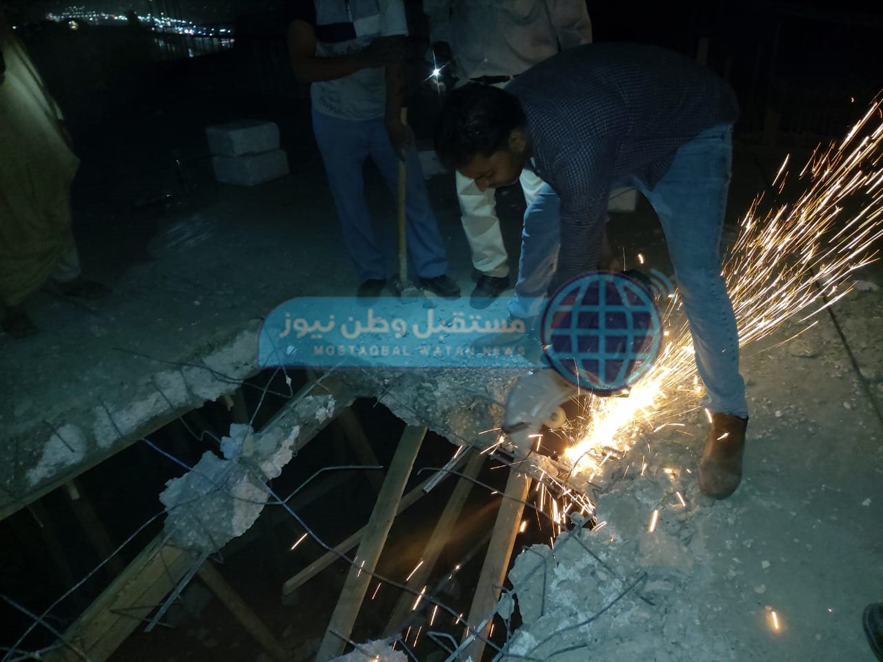 إزالة حالات مخالفات البناء بحي شرق وغرب ومركزي القوصية وأسيوط (9)