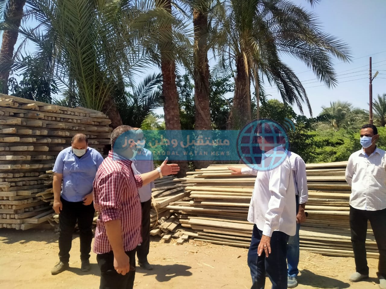 متابعة تطوير الريف المصري ونائب المحافظ يتفقد مشروعات بساحل سليم (9)