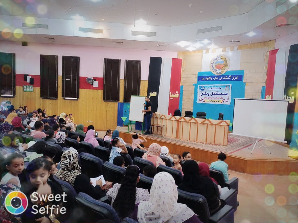 ورشة عمل للأطفال بعنوان العبقري الصغير بواحة الداخلة في الوادي الجديد (1)