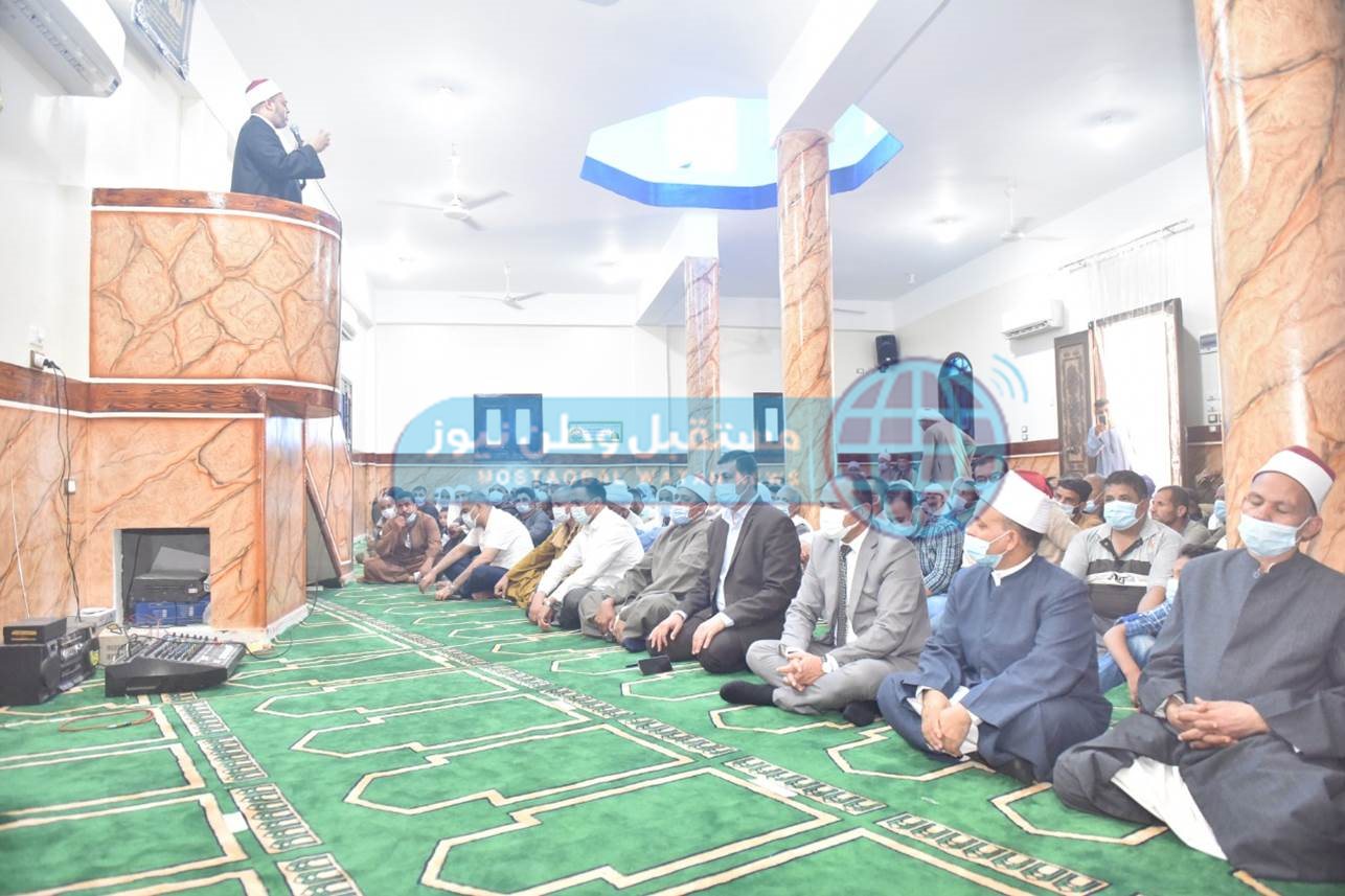 سكرتير عام أسيوط يفتتح مسجد الشيخ شهاب الدين بقرية المطمر بساحل سليم (3)