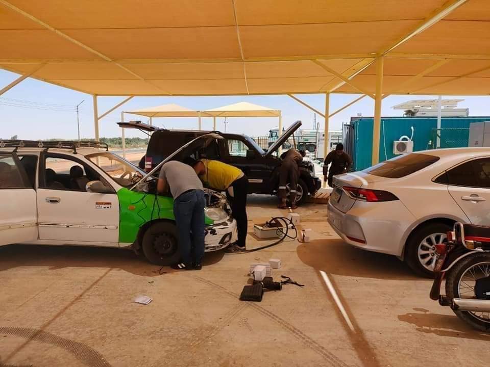 تحويل السيارات لغاز طبيعي بالخارجة
