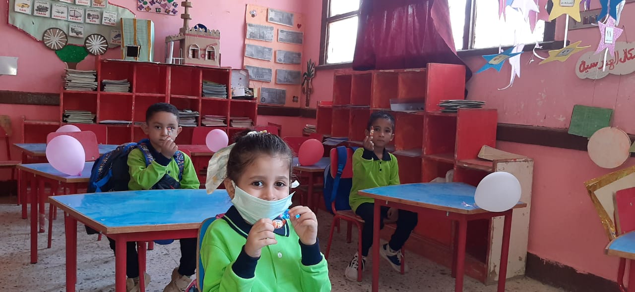 468 مدرسة تستقبل 70 الف طالبة وطالبة بأول أيام العام الدراسي في الوادي الجديد (1)