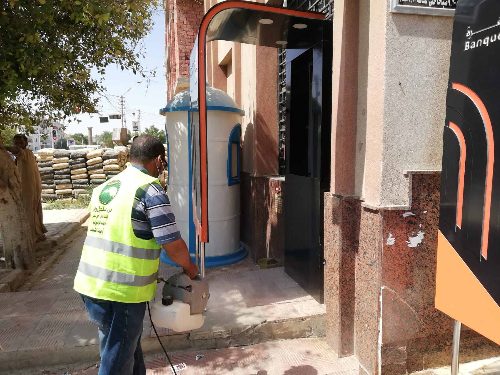 حملات التعقيم (3)
