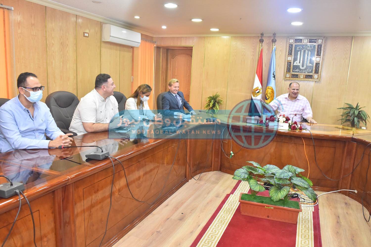 محافظ أسيوط يلتقي صندوق التنمية الحضارية والوكالة الالمانية (7)
