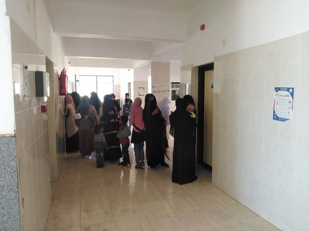 قافلة طبية لقرية غرب الموهوب بمركز الداخلة (3)