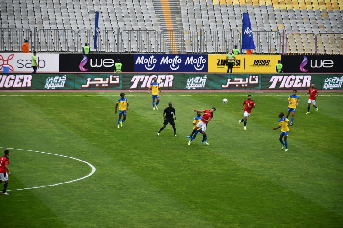 جانب من مباراة مصر والجابون