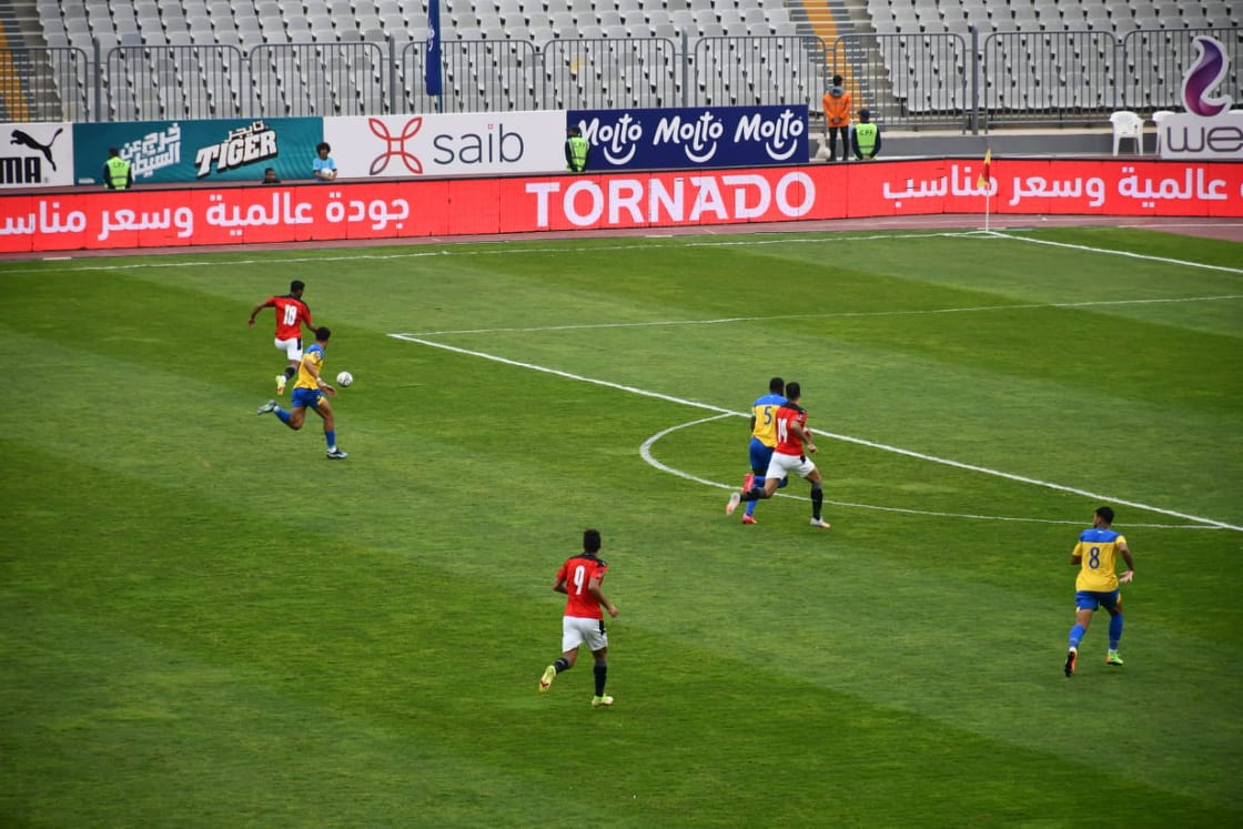 جانب من مباراة مصر والجابون