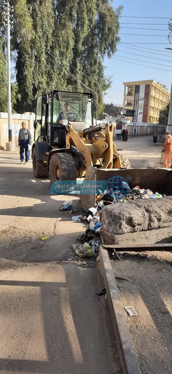 حملات نظافة بقرى ومراكز المحافظة (10)