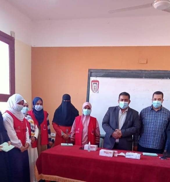 بدء فعاليات المبادرة الرئاسية 100 مليون صحة للكشف عن فيروس C (3)