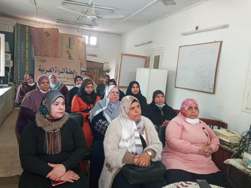دورة تدريبية في الإسعافات الاولية لربات البيوت في الوادي الجديد (1)