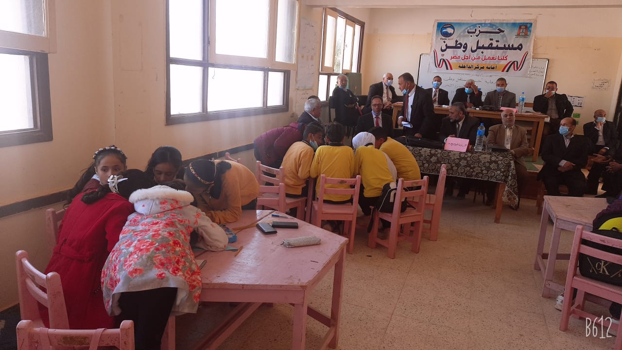انطلاق مسابقة أوائل الطلبة في الوادي الجديد (7)