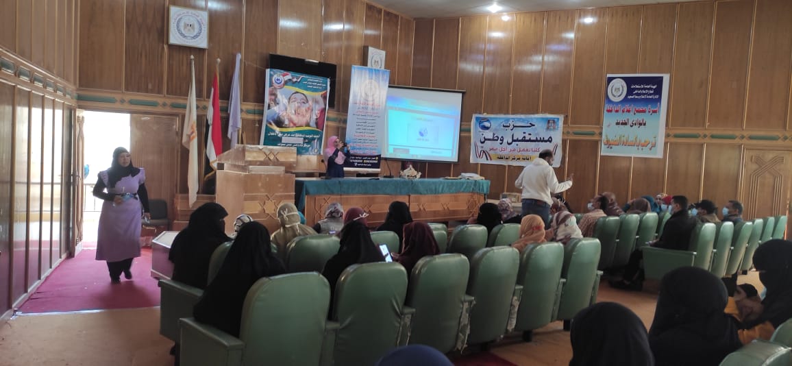 الحشد المجتمعي في الحملة القومية للتطعيم ضد شلل الأطفال في ندوة بالوادي الجديد (6)