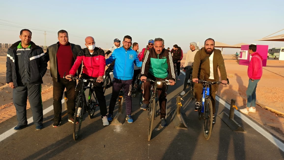 ماراثون للدرجات الهوائية بممشى الدرجات بواحة الخارجة في الوادي الجديد (2)